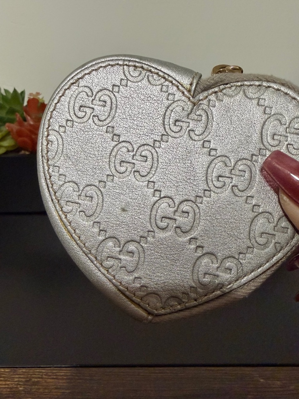 Gucci Guccissima Heart-Shaped Coin Purse / Key Pouch - Picture 3 of 6